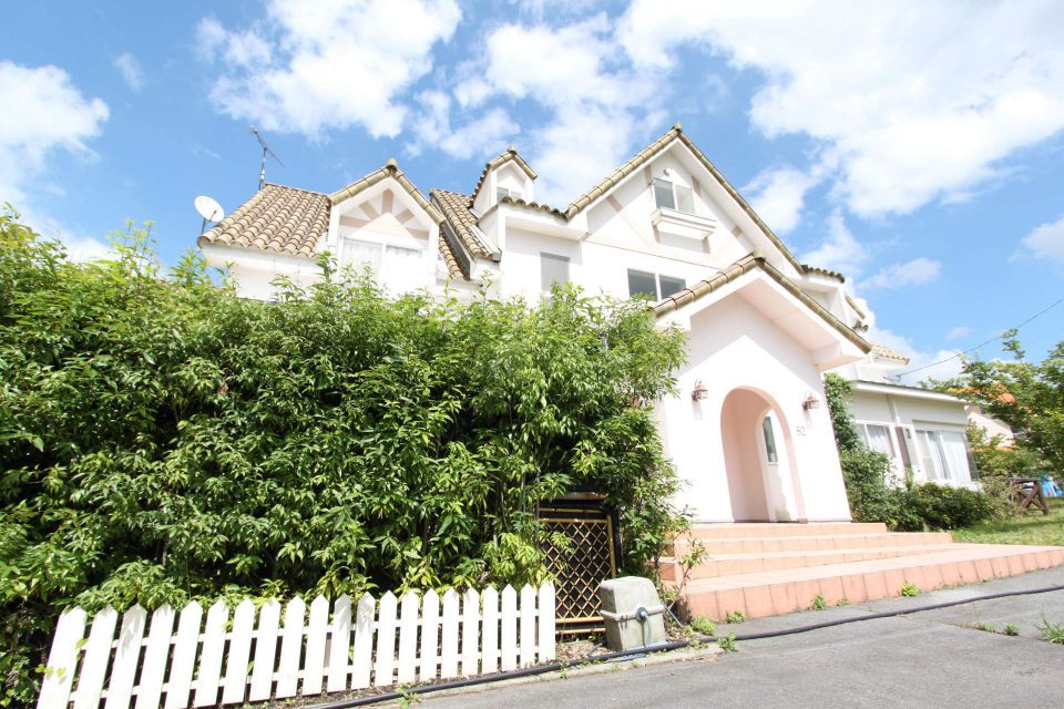 シャッターの賢い選び方と業者比較で叶える防犯快適省エネ住宅への第一歩