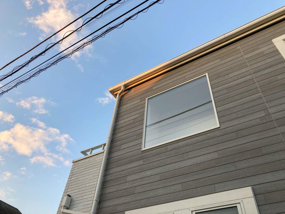 安心と防犯を両立する雨戸シャッターの正しい使い方と業者選びのポイント